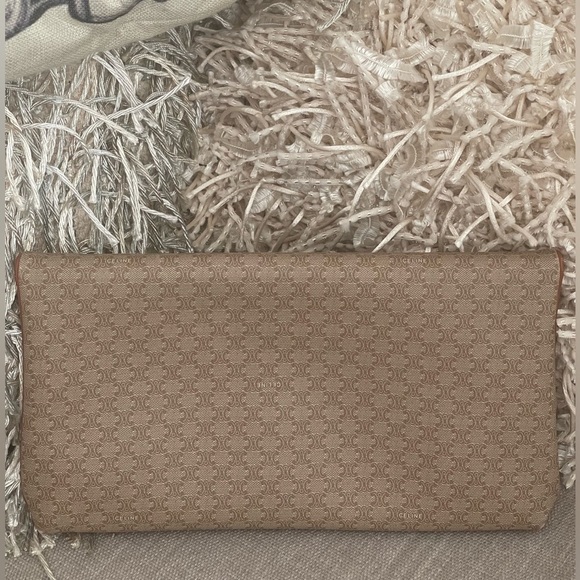 ⭐️CELINE Macadam Vintage Envelope Clutch Bag⭐️Always Authentic⭐️ - Picture 3 of 17
